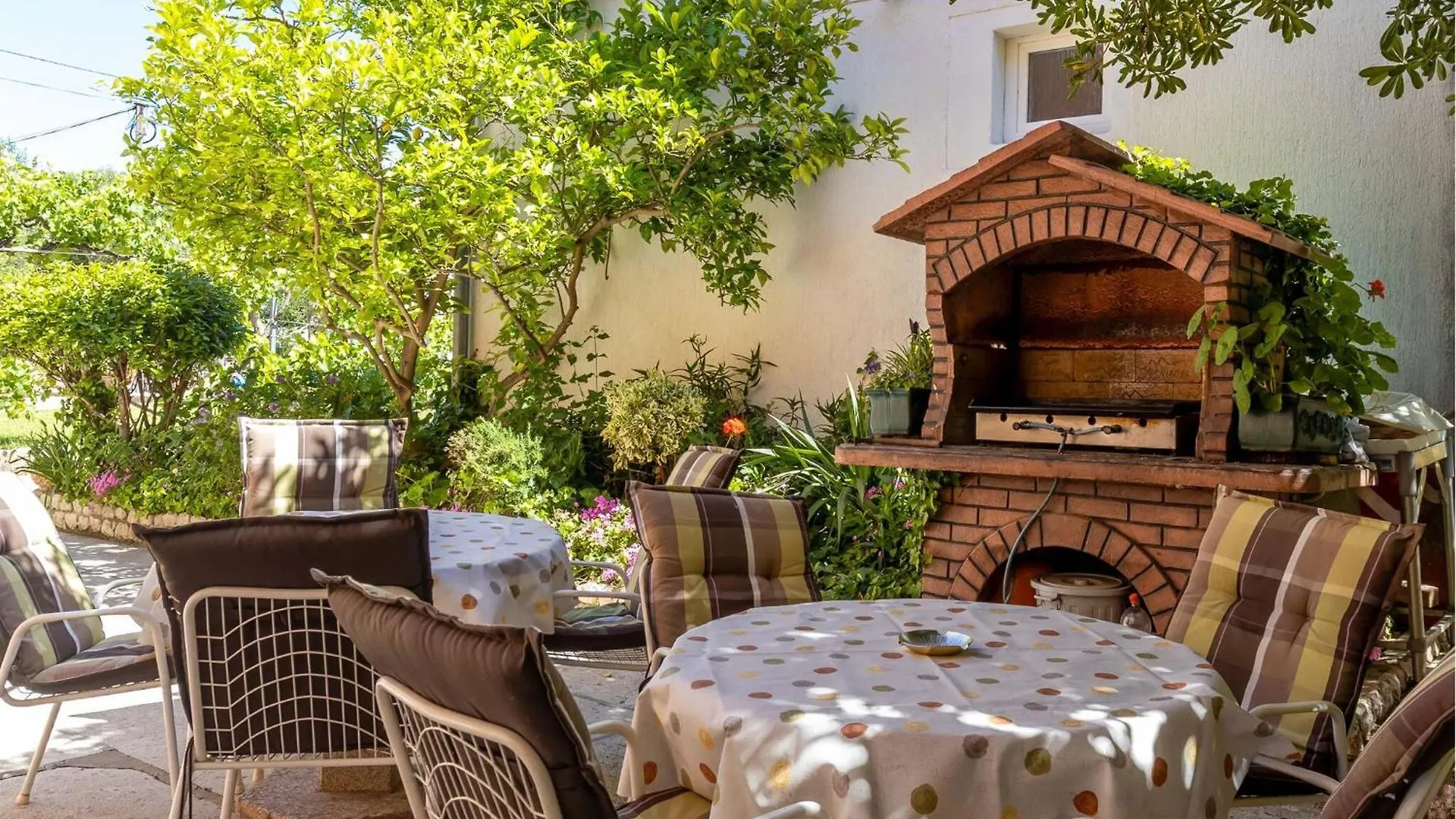 Amazing Apartment In Barbat Na Rabu With Wifi 0*,  Kroatien