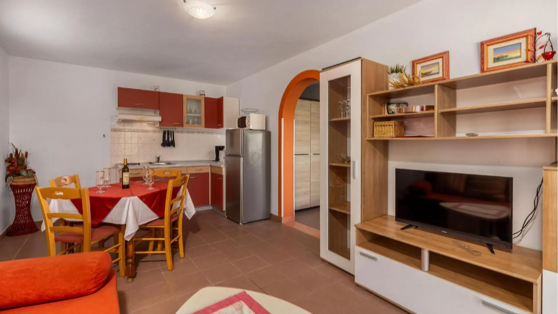 Amazing Apartment In Barbat Na Rabu With Wifi